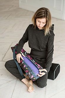 Качественная и красивая сумка для йога-коврика